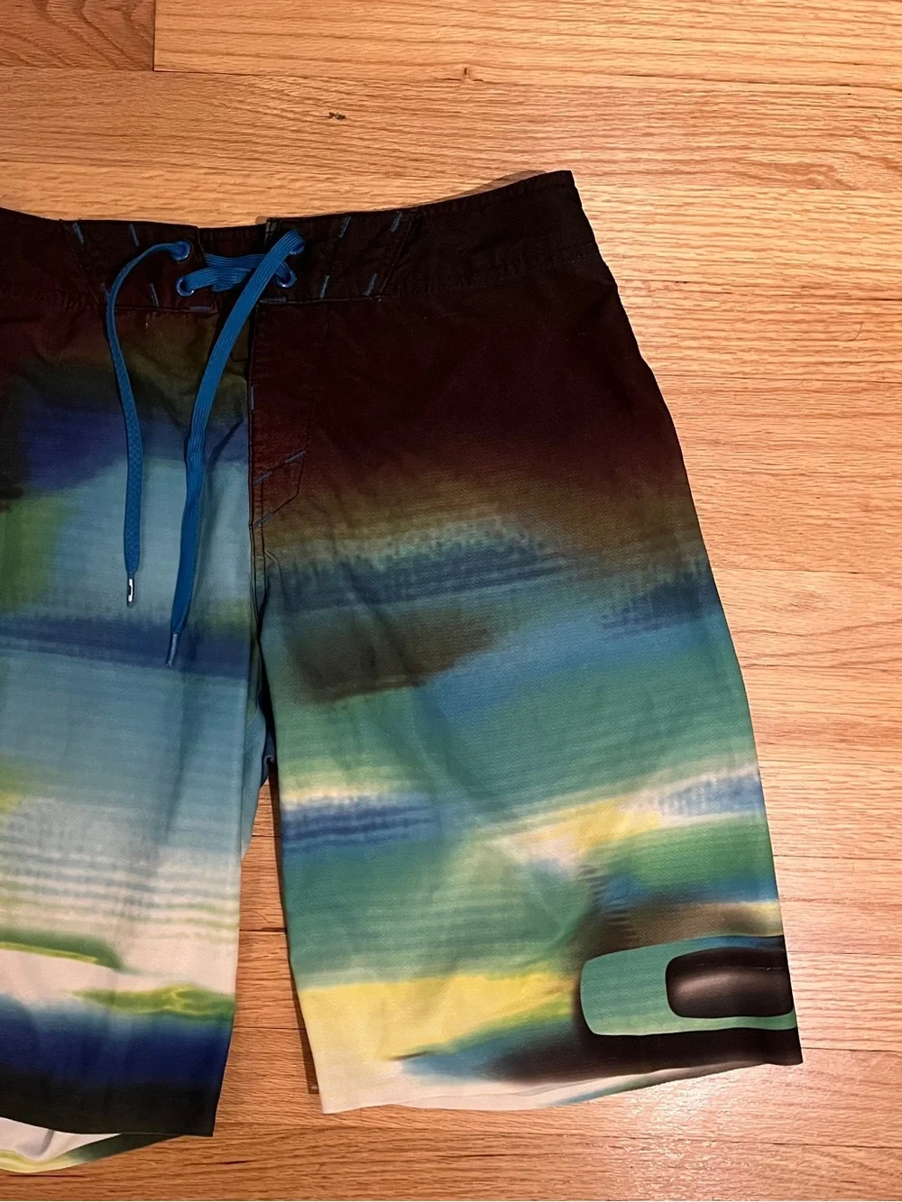 Oakley Men's Green and Blue Gradient Swim Board Shorts